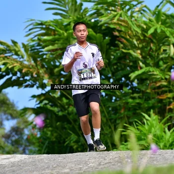 Runner Photo 7611679