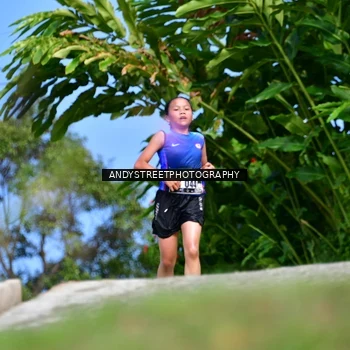 Runner Photo 7611684