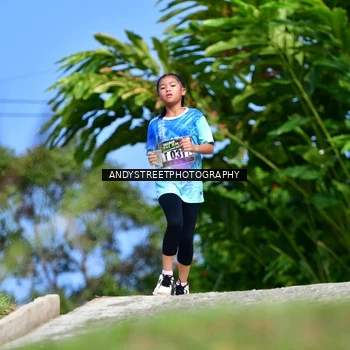 Runner Photo 7611692