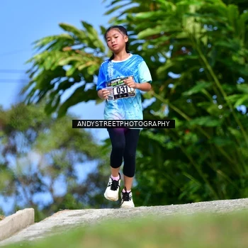 Runner Photo 7611693