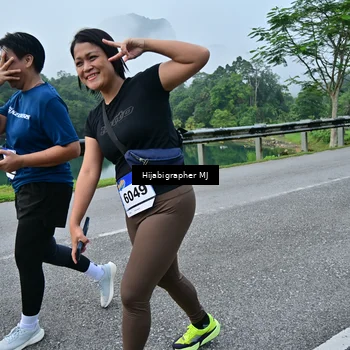 Runner Photo 7611695