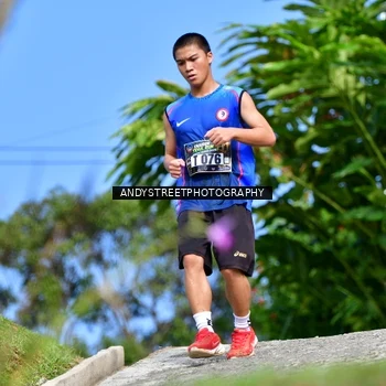 Runner Photo 7611698