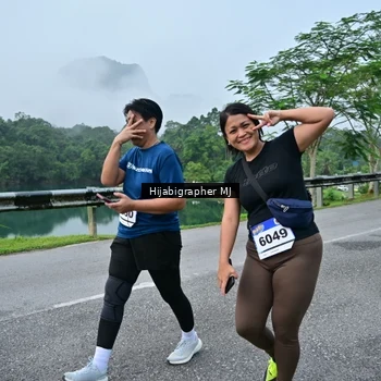 Runner Photo 7611704