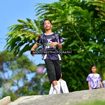 Runner Photo 7611713