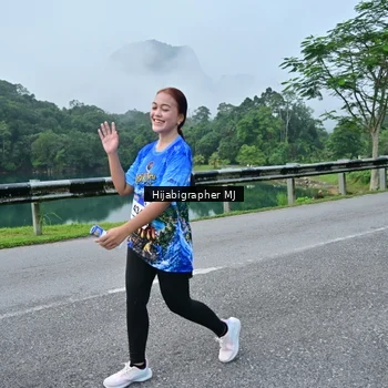 Runner Photo 7611729