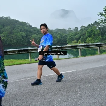 Runner Photo 7611736