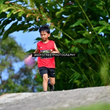 Runner Photo 7611741