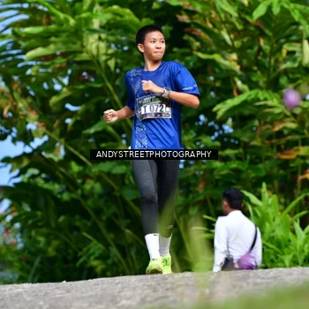 Runner Photo 7611742