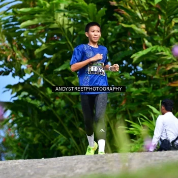 Runner Photo 7611744