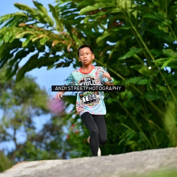 Runner Photo 7611765