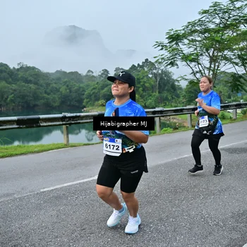 Runner Photo 7611784