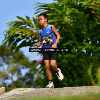 Runner Photo 7611812