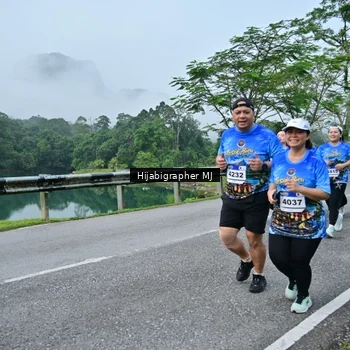 Runner Photo 7611830