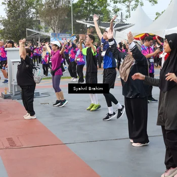 Runner Photo 7611849