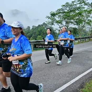 Runner Photo 7611864
