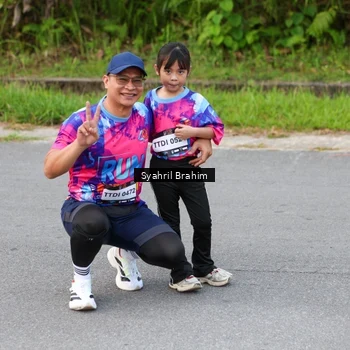 Runner Photo 7611871