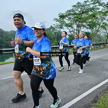 Runner Photo 7611881