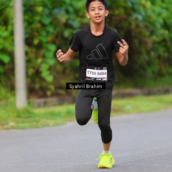 Runner Photo 7611882