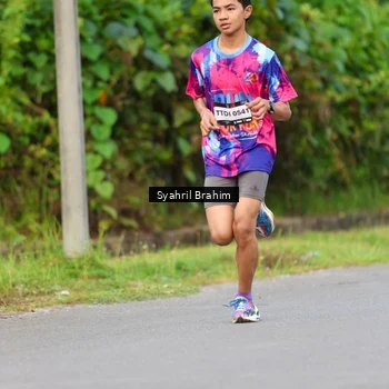 Runner Photo 7611886