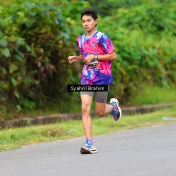 Runner Photo 7611889