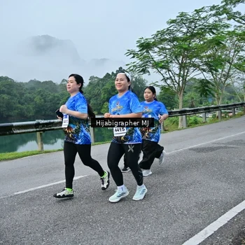 Runner Photo 7611891