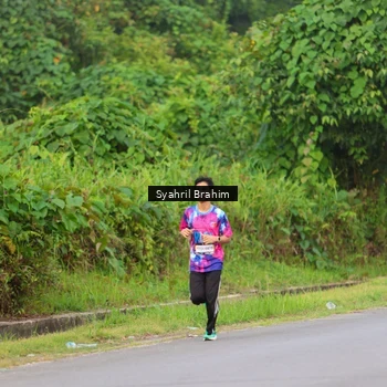 Runner Photo 7611901