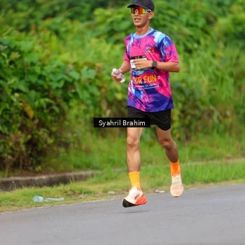 Runner Photo 7611911