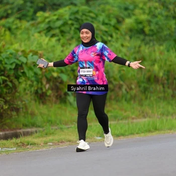 Runner Photo 7611917