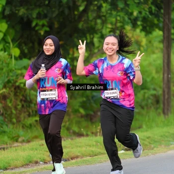Runner Photo 7611922