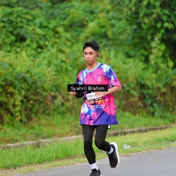 Runner Photo 7611931