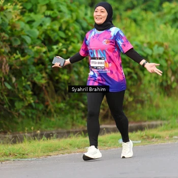Runner Photo 7611954