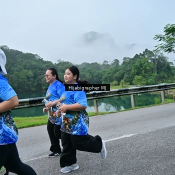 Runner Photo 7611956