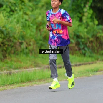Runner Photo 7611963