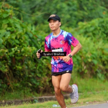 Runner Photo 7611971