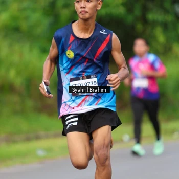 Runner Photo 7611975
