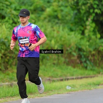 Runner Photo 7611976