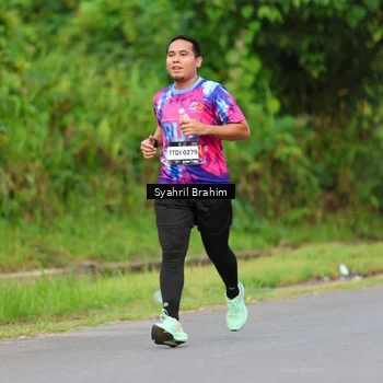 Runner Photo 7611979