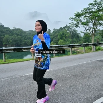 Runner Photo 7612004