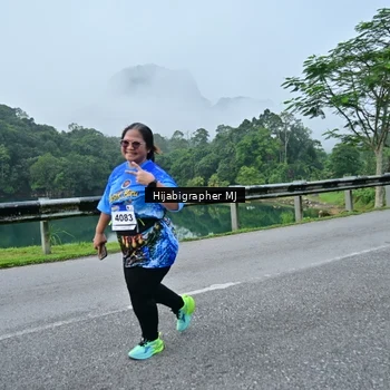 Runner Photo 7612009