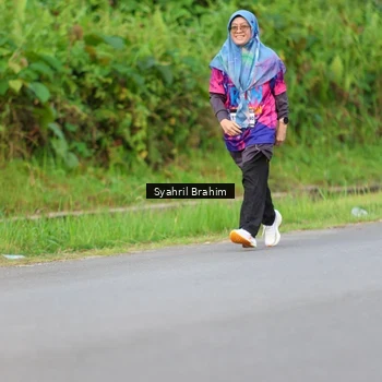 Runner Photo 7612034