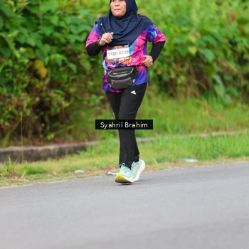 Runner Photo 7612048