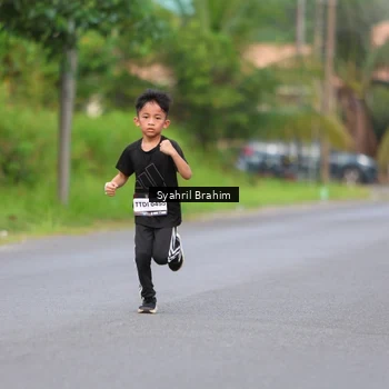 Runner Photo 7612063