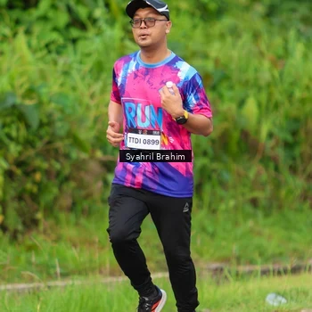 Runner Photo 7612084