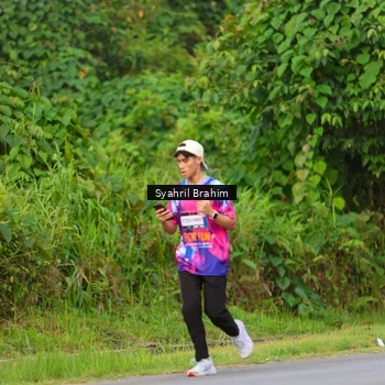 Runner Photo 7612095