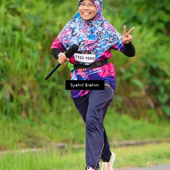 Runner Photo 7612122