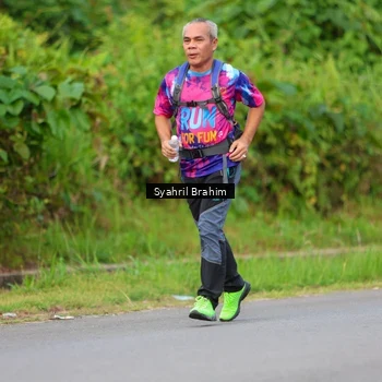 Runner Photo 7612131