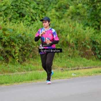 Runner Photo 7612137