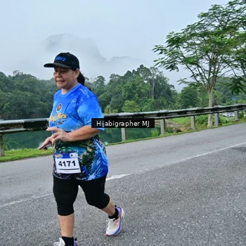 Runner Photo 7612153