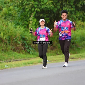 Runner Photo 7612155