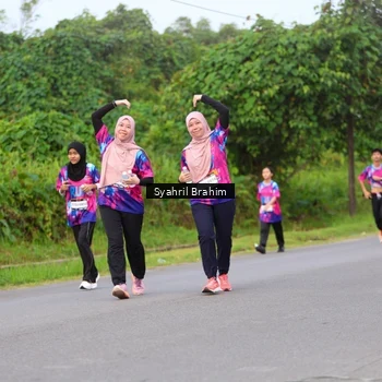 Runner Photo 7612175